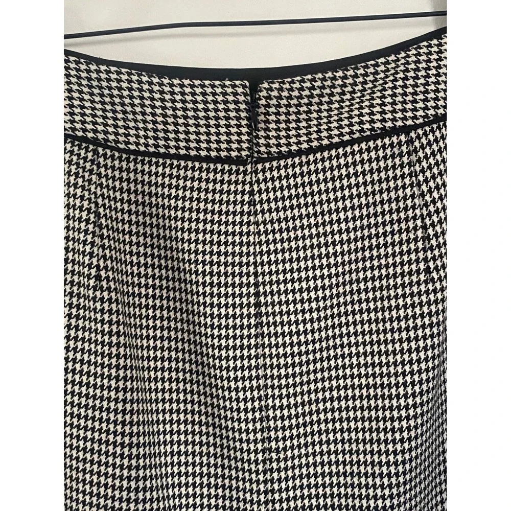 Talbots Classic Tailored Herringbone Straight Pencil Skirt Size 6 - Picture 7 of 11